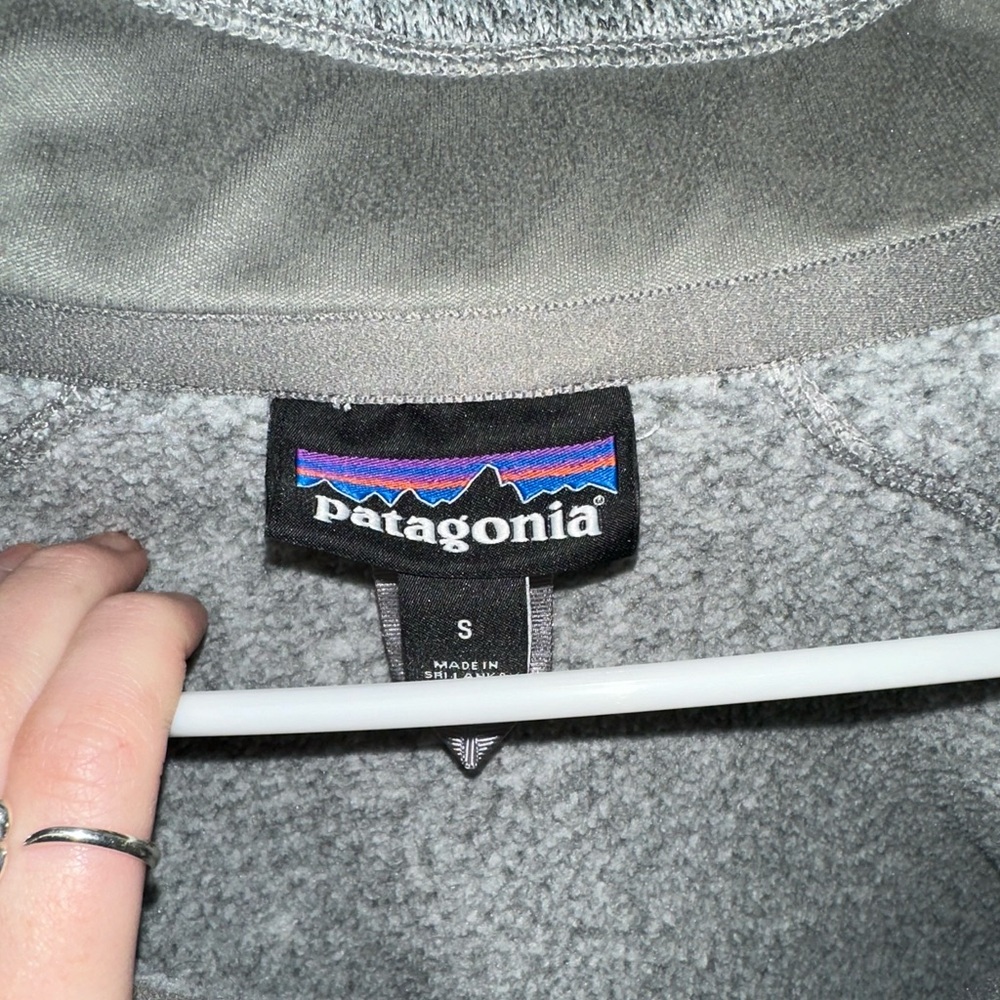 Women’s Small Gray Patagonia Fleece - Picture 5 of 12